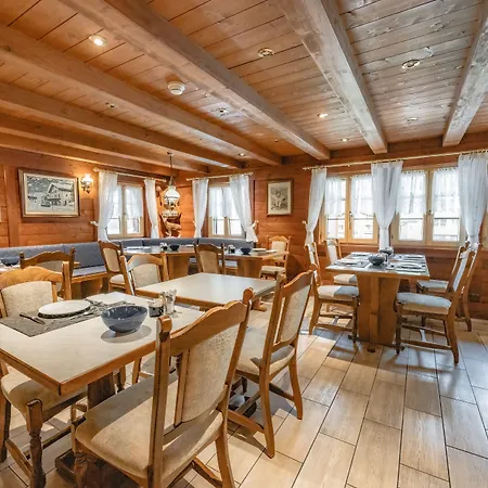 Hotel Alpina 3*